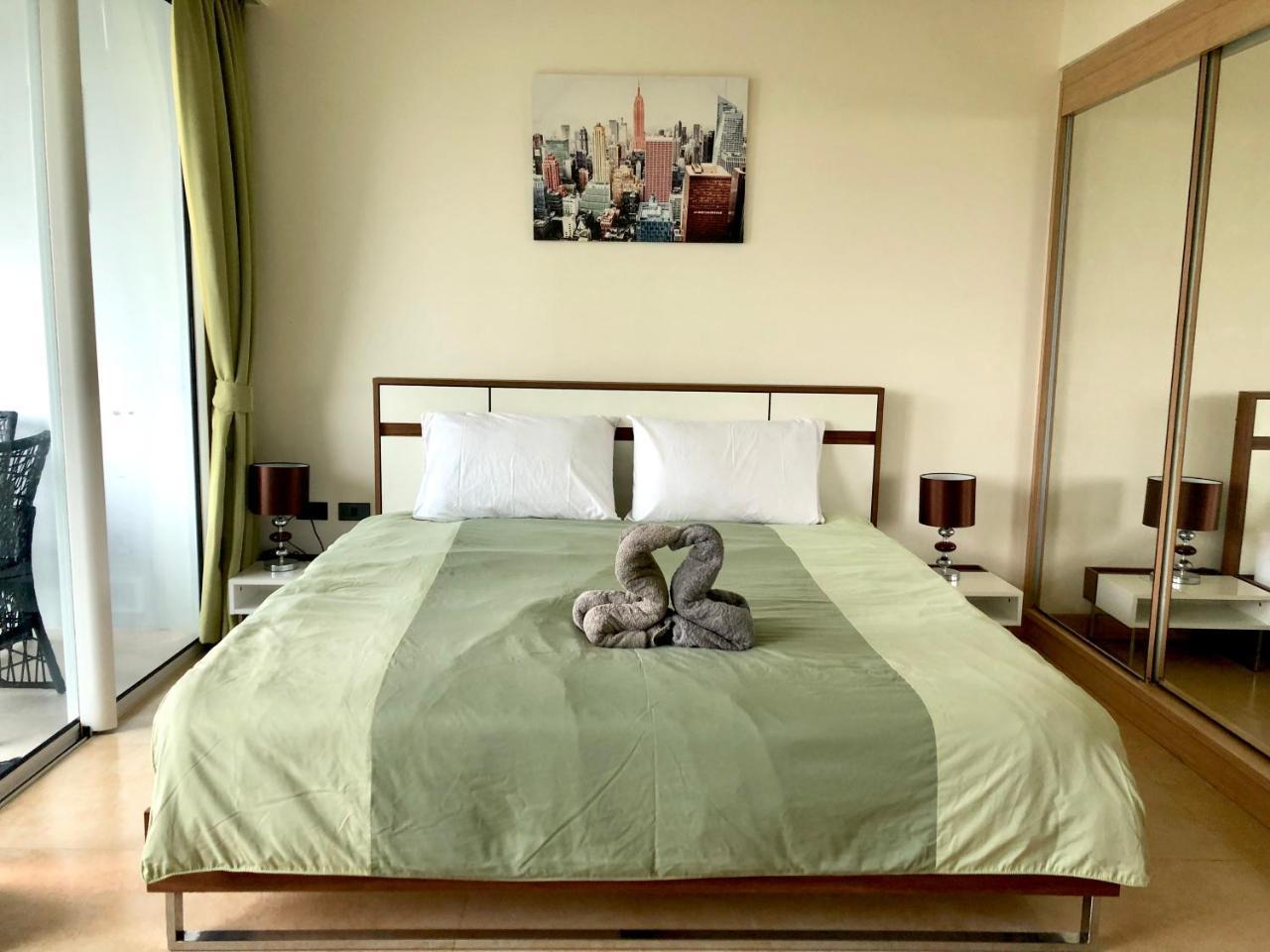 The Cliff Condominium Pattaya Exterior photo